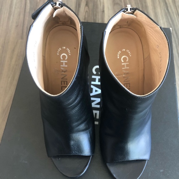 Chanel open toe booties - Picture 5 of 8